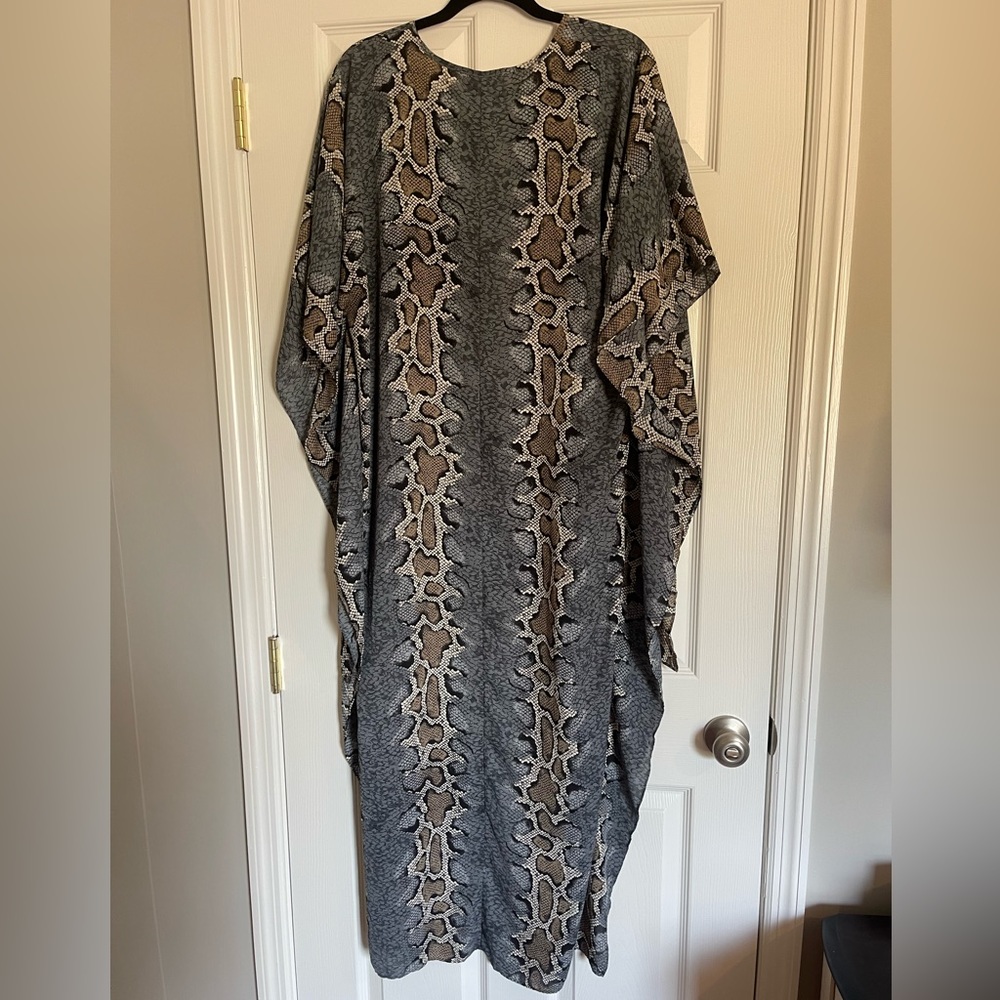 Buddy Love S/M high-low snake print caftan - Picture 2 of 5